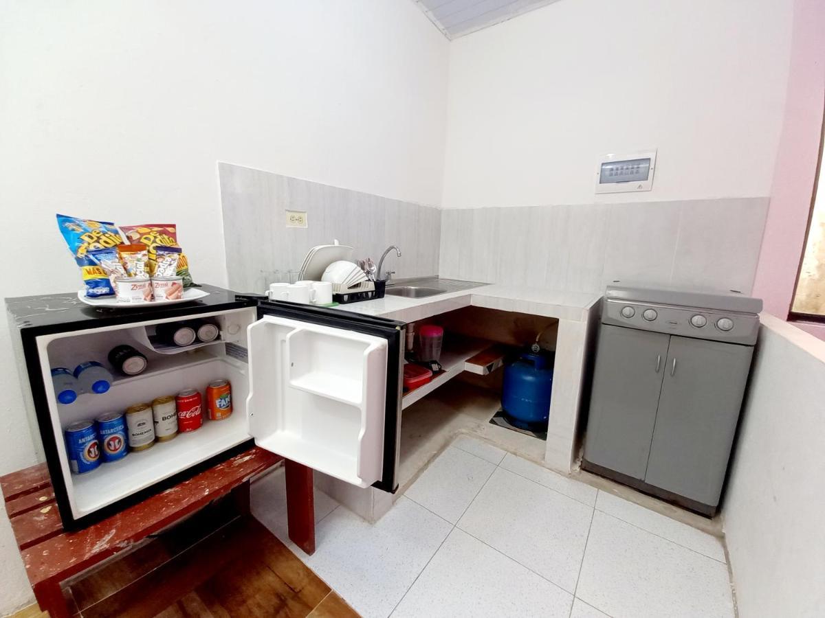 Apartamentos Cerca Al Aeropuerto Летисия Экстерьер фото